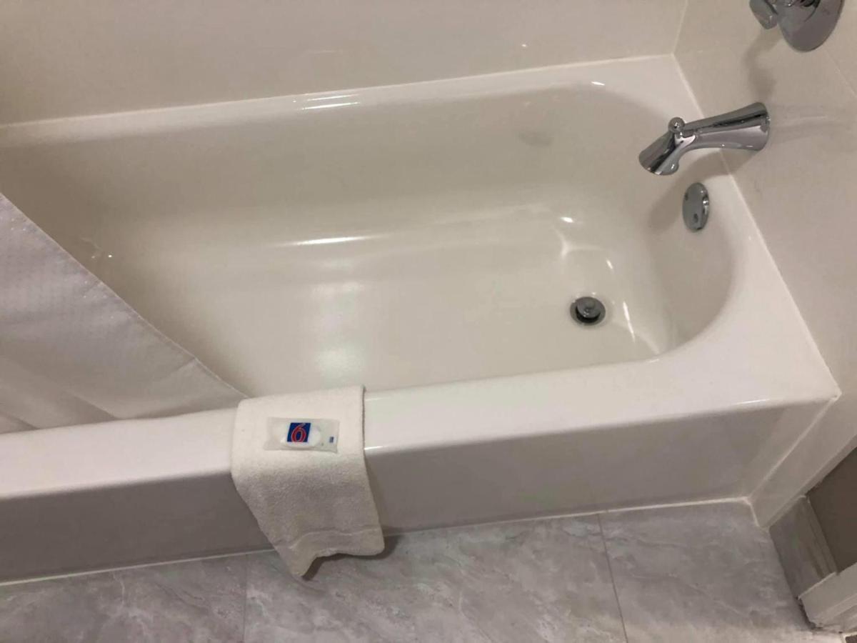 Motel 6 Tulsa, Ok - Central Eksteriør bilde