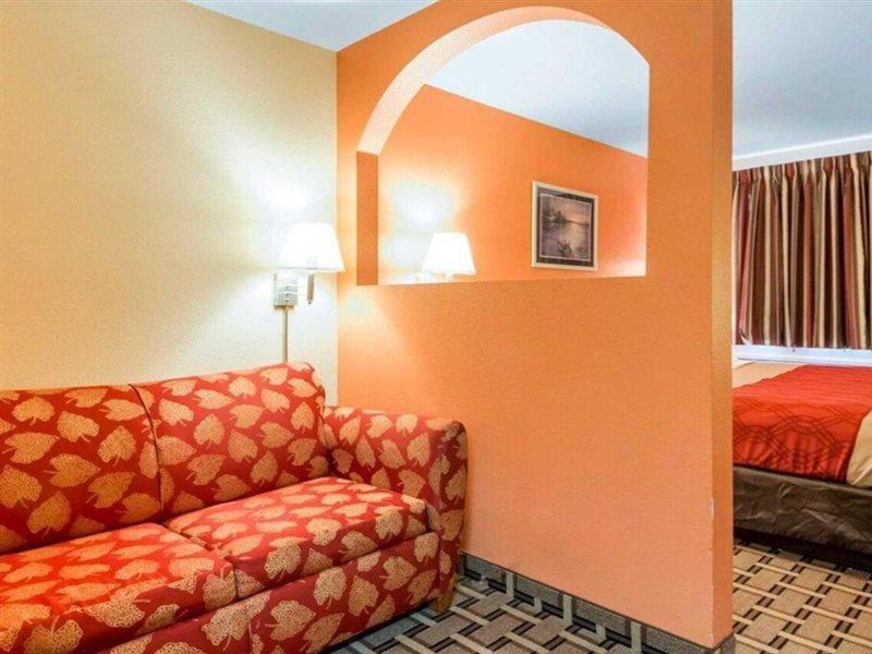 Motel 6 Tulsa, Ok - Central Eksteriør bilde