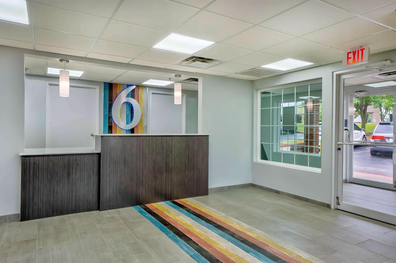 Motel 6 Tulsa, Ok - Central Eksteriør bilde