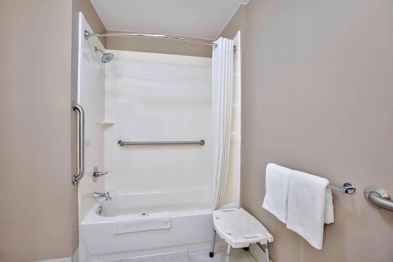Motel 6 Tulsa, Ok - Central Eksteriør bilde